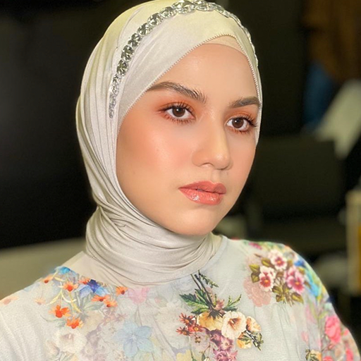 Lisa Surihani